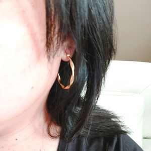 Authentic 18k gold hoop earings